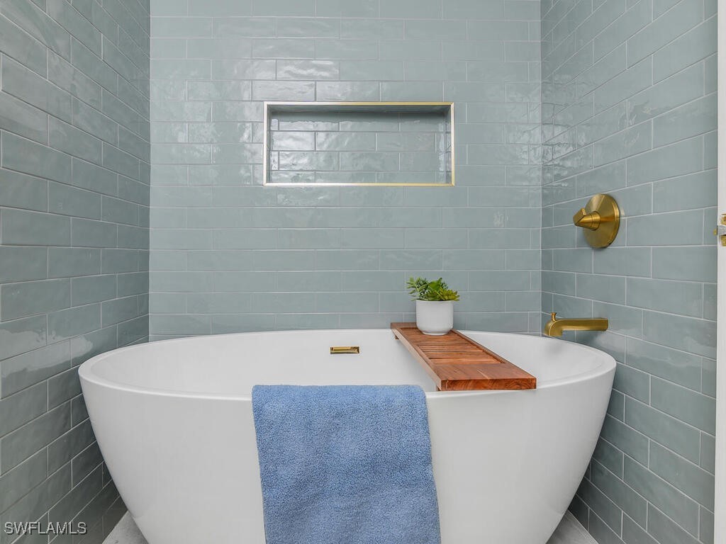 5311 Hickory Wood Drive Naples FL 34119 225076833 image24