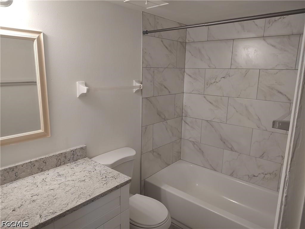 5311 Summerlin Road #1109 Fort Myers FL 33919 2026024937 image9