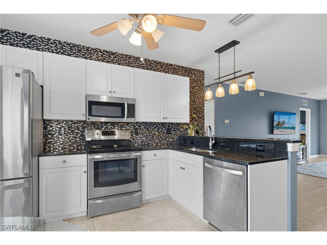 5312 Chiquita Boulevard S #201B Cape Coral FL 33914 223088305 image1