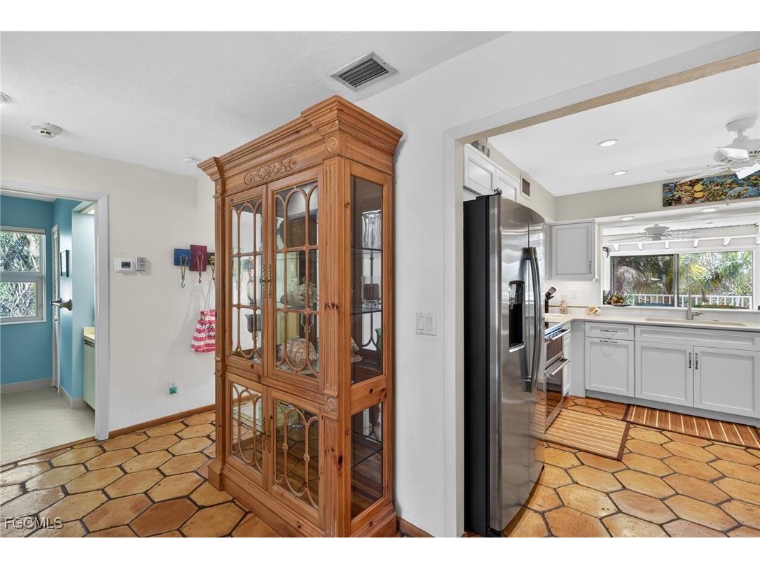 5312 Ladyfinger Lake Road Sanibel FL 33957 2026003097 image18