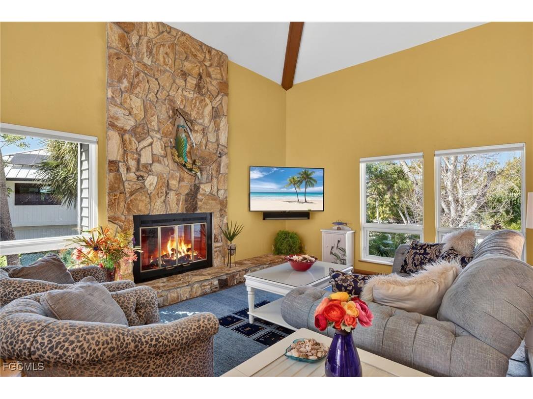 5312 Ladyfinger Lake Road Sanibel FL 33957 2026003097 image5