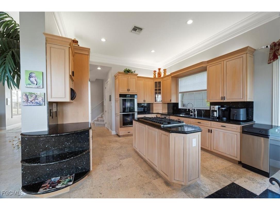 5312 SW 28th Place Cape Coral FL 33914 2025001160 image16