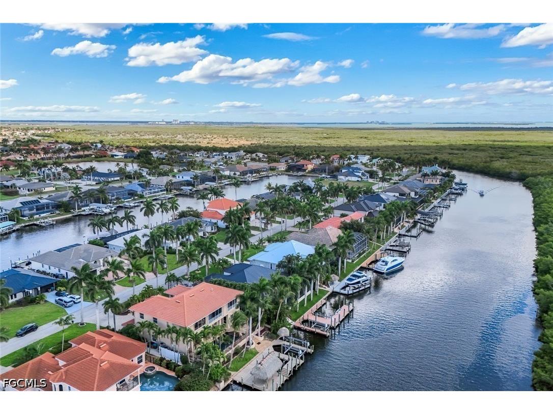 5312 SW 28th Place Cape Coral FL 33914 2026020578 image48