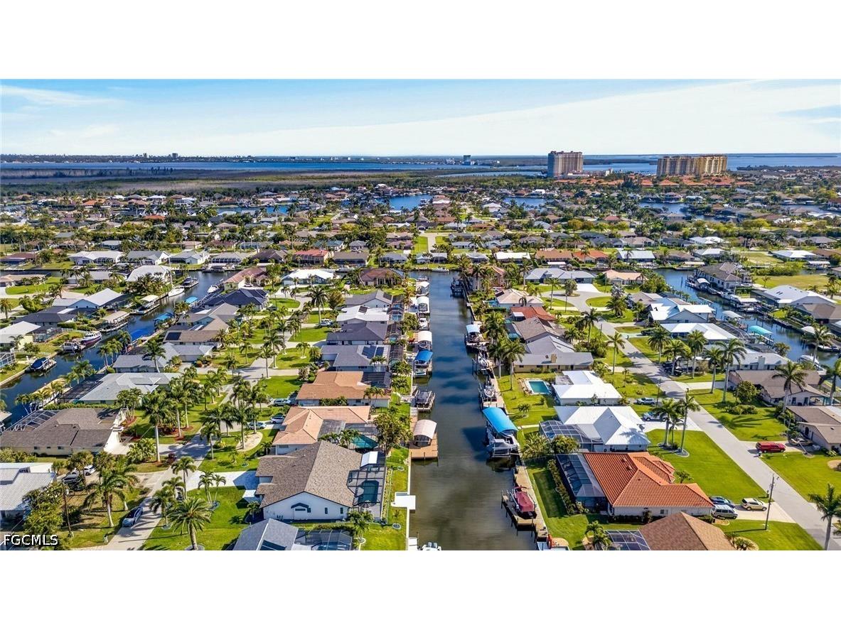 5312 SW 9th Place Cape Coral FL 33914 2026017559 image47