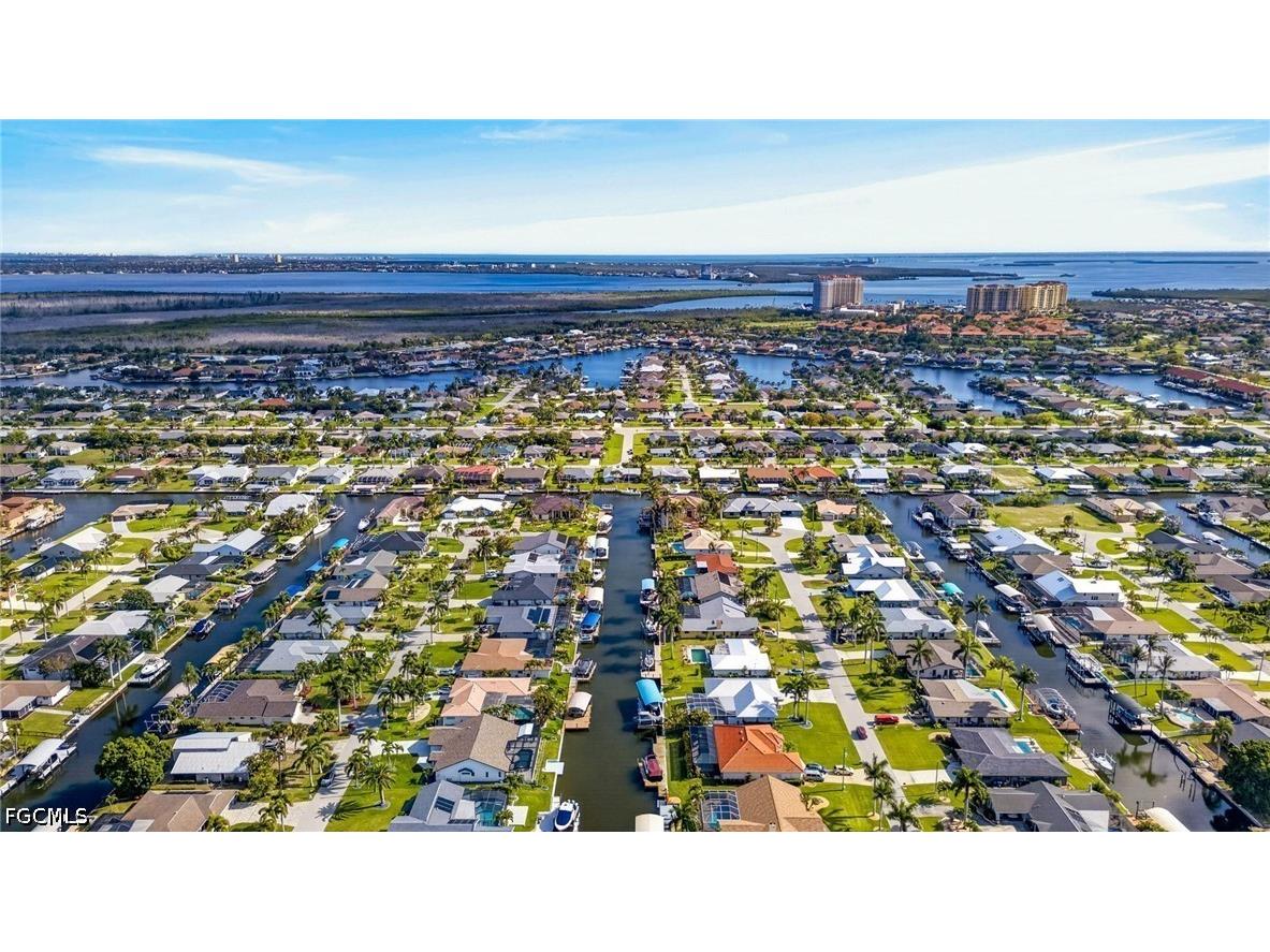 5312 SW 9th Place Cape Coral FL 33914 2026017559 image49