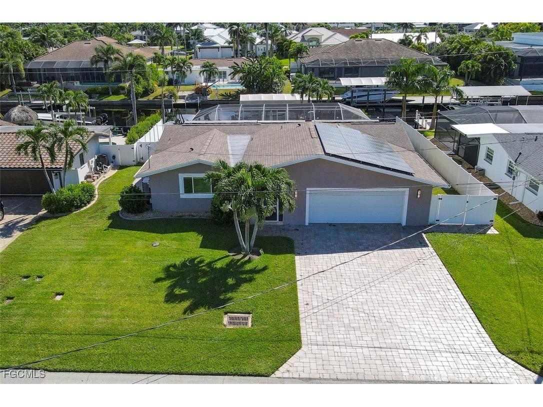 5313 Malaluka Court Cape Coral FL 33904 2025011445 image1