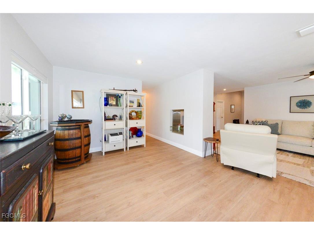 5313 Malaluka Court Cape Coral FL 33904 2025011445 image14