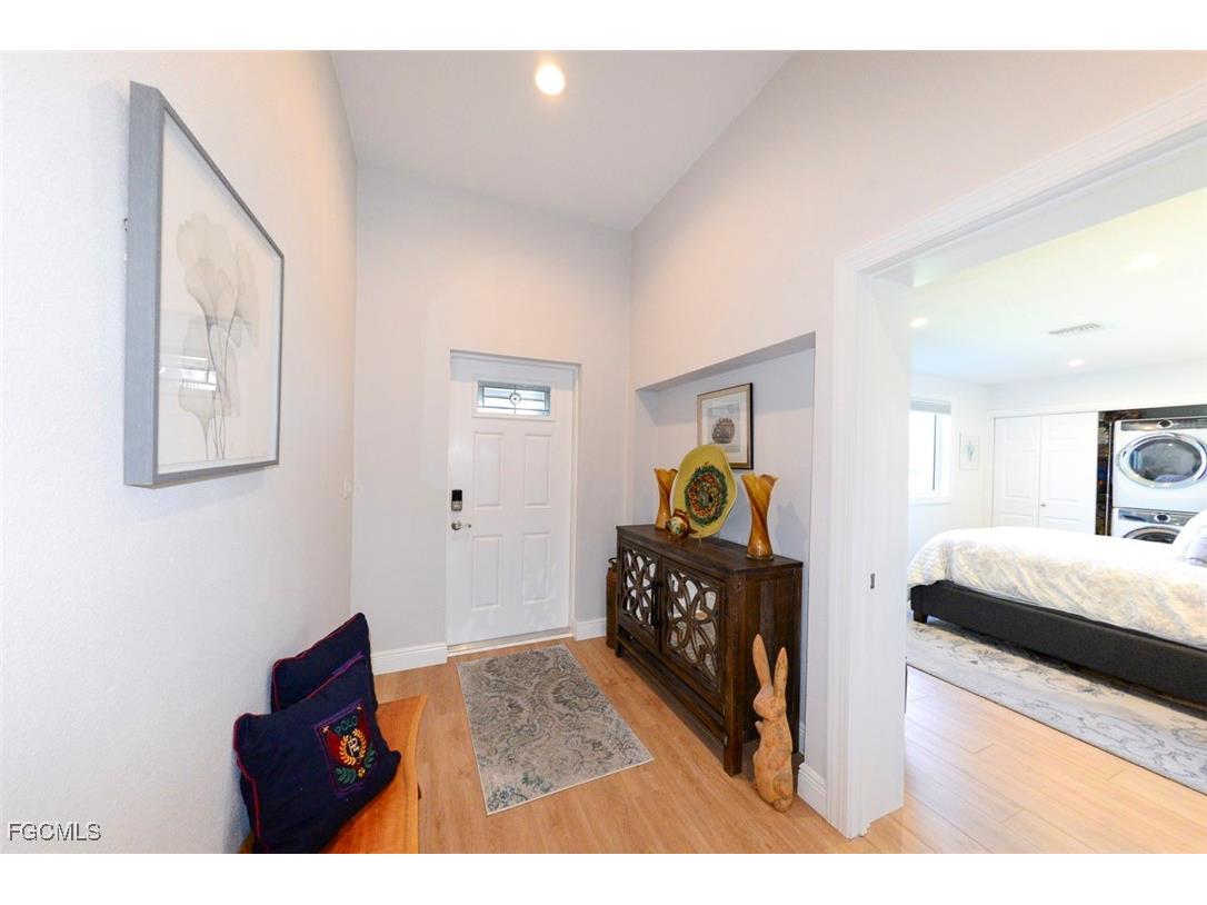 5313 Malaluka Court Cape Coral FL 33904 2025011445 image16