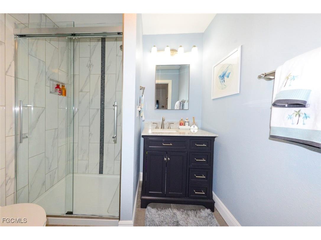 5313 Malaluka Court Cape Coral FL 33904 2025011445 image20