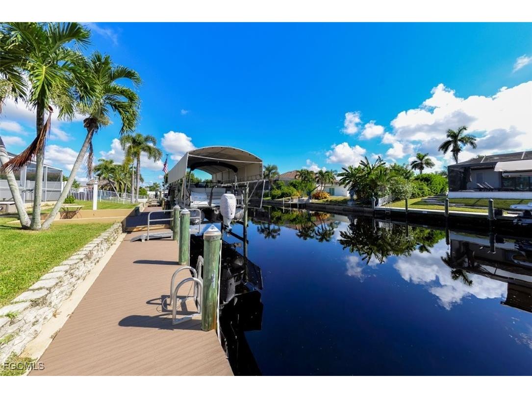 5313 Malaluka Court Cape Coral FL 33904 2025011445 image42
