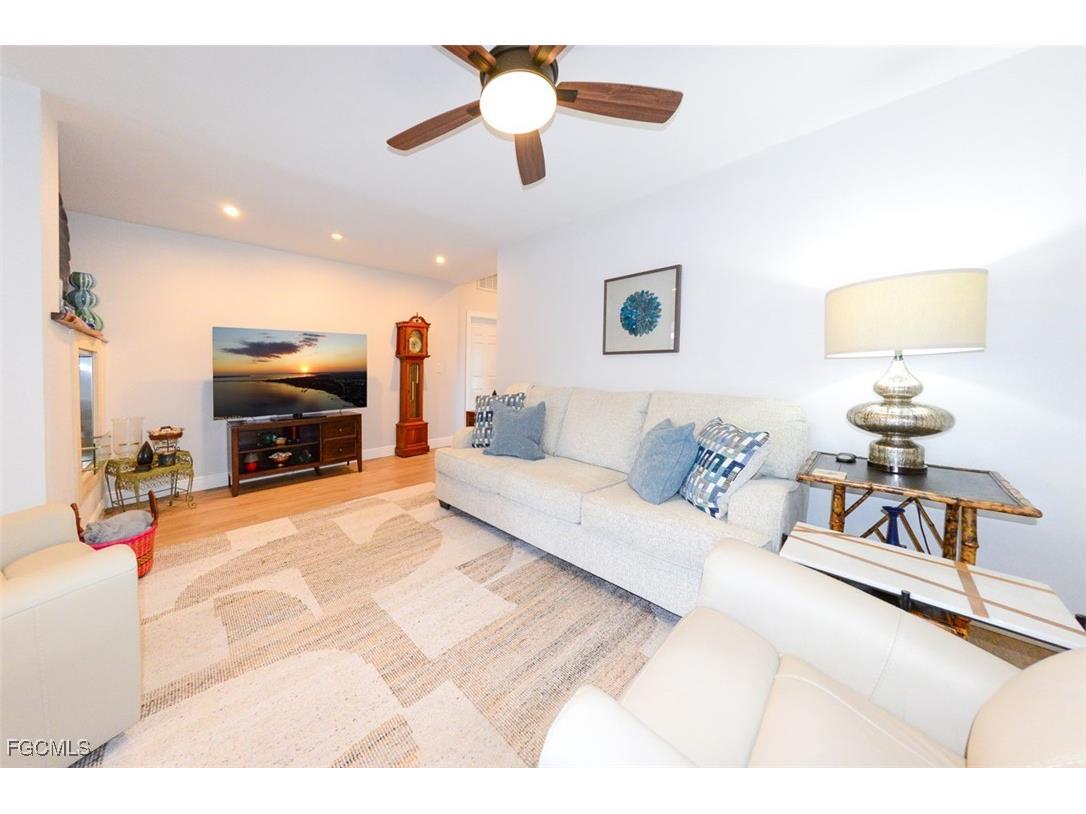 5313 Malaluka Court Cape Coral FL 33904 2025011445 image6