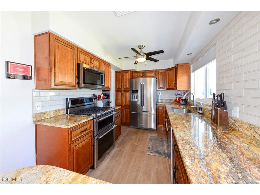 5313 Malaluka Court Cape Coral FL 33904 2025011445 image9