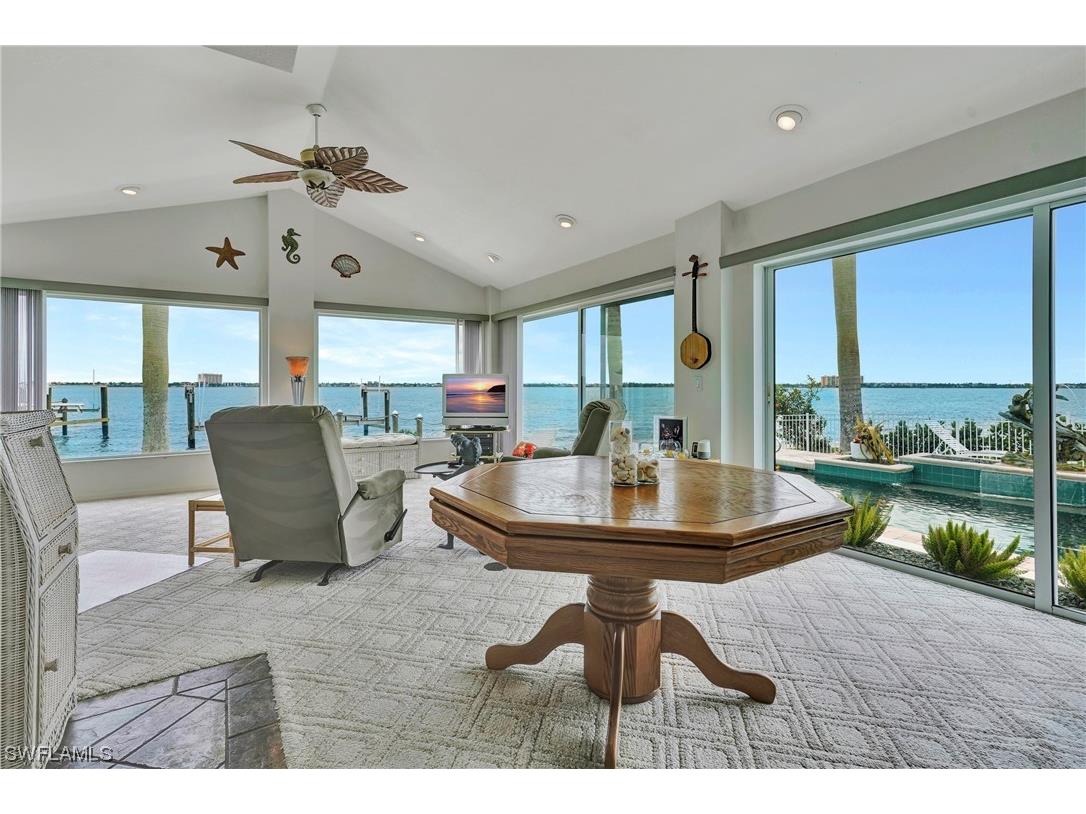 5313 Nautilus Drive Cape Coral FL 33904 223075074 image1
