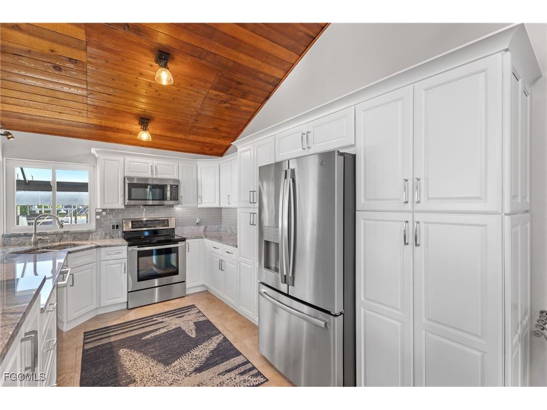 5313 SW 8th Court Cape Coral FL 33914 2025020125 image16