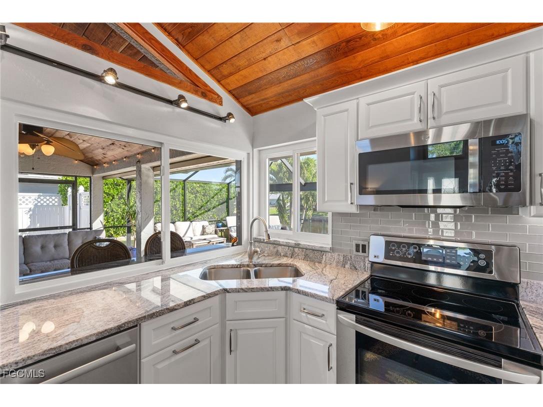 5313 SW 8th Court Cape Coral FL 33914 2025020125 image18