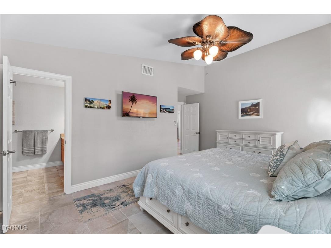 5313 SW 8th Court Cape Coral FL 33914 2025020125 image20