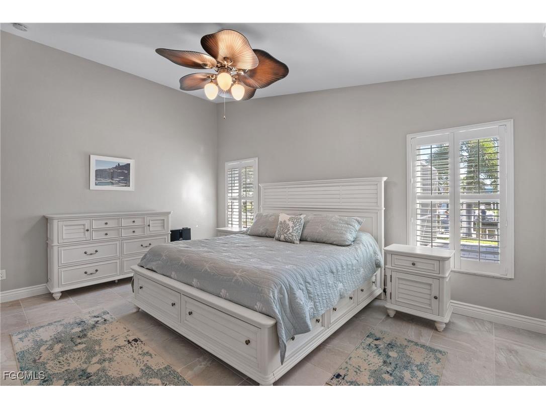 5313 SW 8th Court Cape Coral FL 33914 2025020125 image21