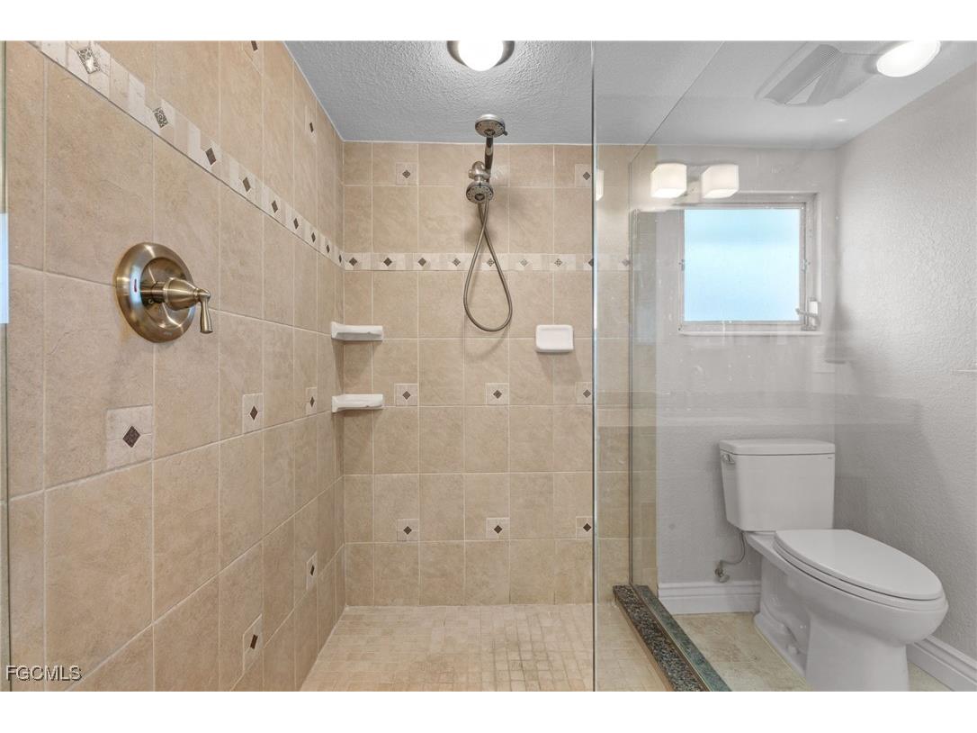 5313 SW 8th Court Cape Coral FL 33914 2025020125 image24