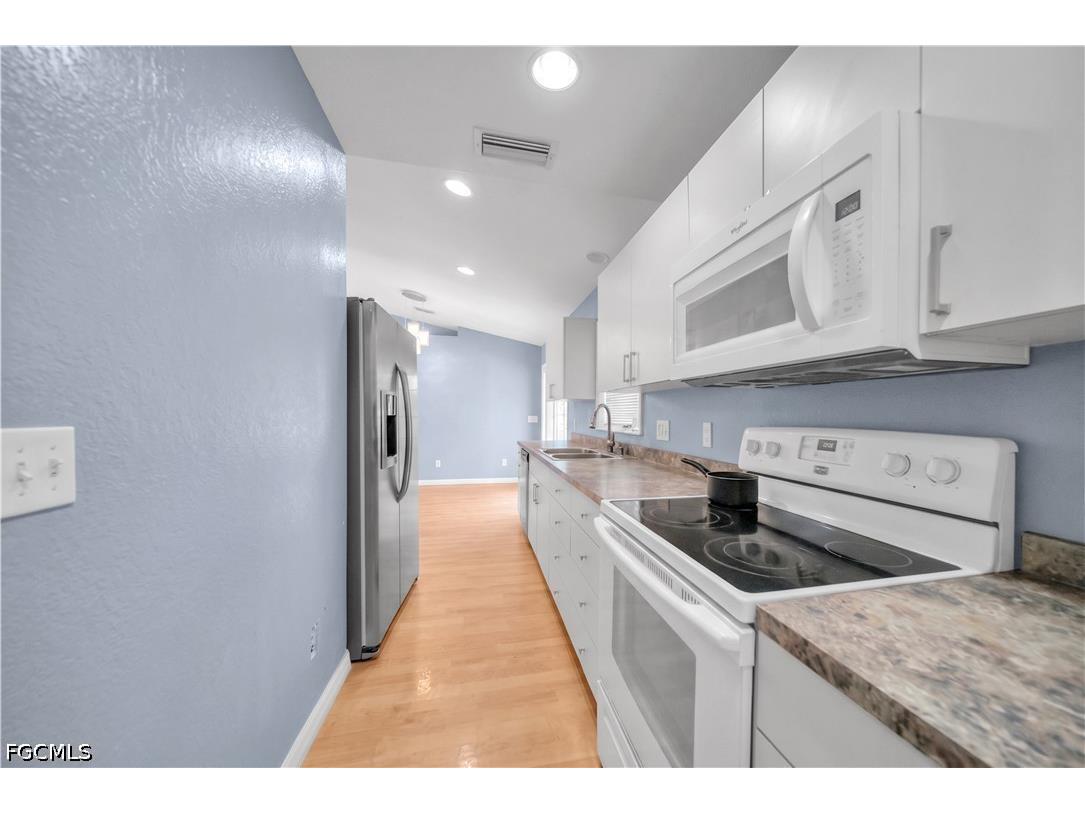 5314 4th Street W Lehigh Acres FL 33971 2026022792 image2