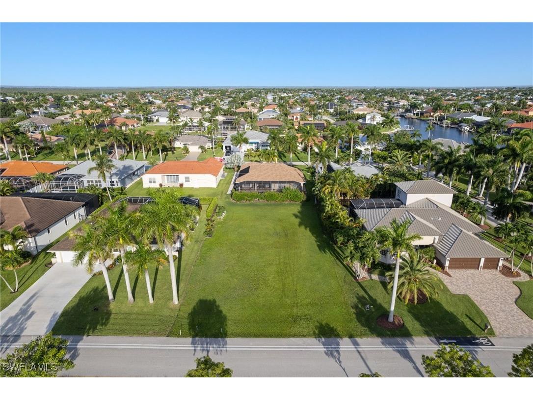 5314 Agualinda Boulevard Cape Coral FL 33914 224063991 image1