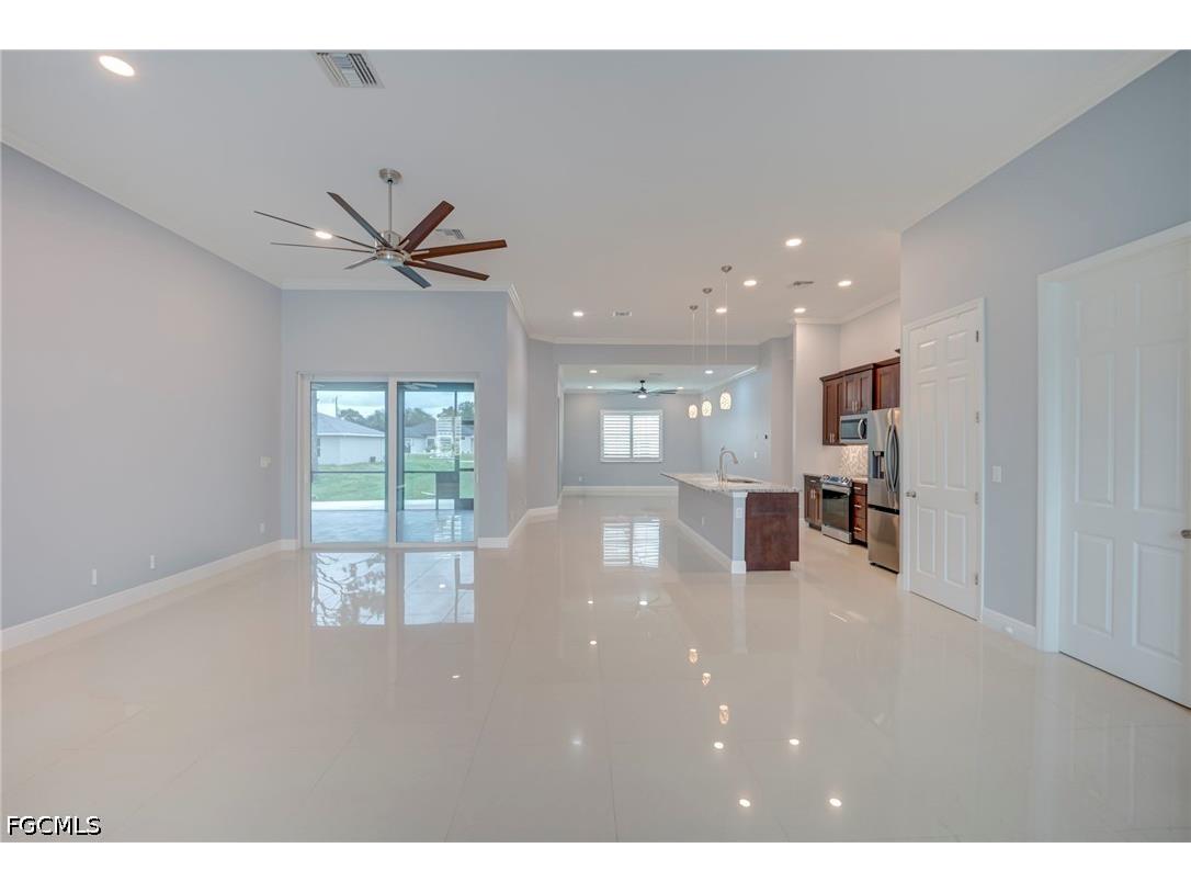 5314 Benton Street Lehigh Acres FL 33971 2026024860 image3