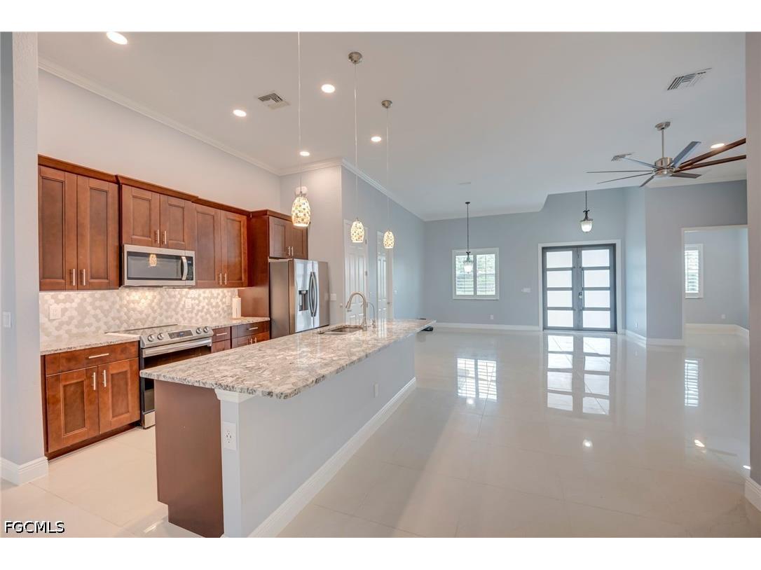 5314 Benton Street Lehigh Acres FL 33971 2026024860 image8