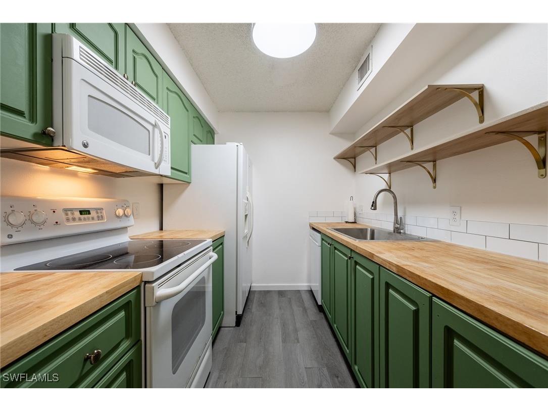 5315 Summerlin Road #1514 Fort Myers FL 33919 225061732 image4