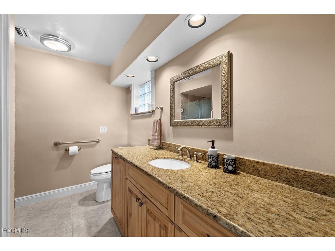 5316 Coronado Parkway Cape Coral FL 33904 2025011682 image13