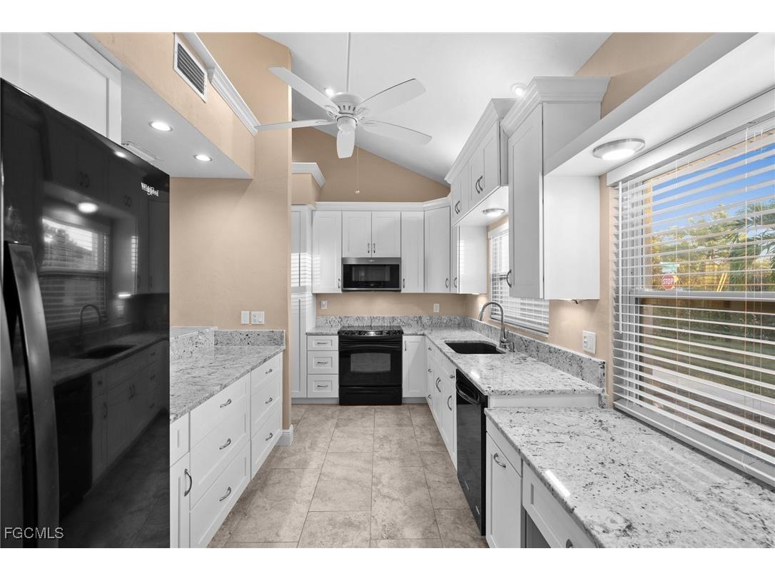 5316 Coronado Parkway Cape Coral FL 33904 2025011682 image9