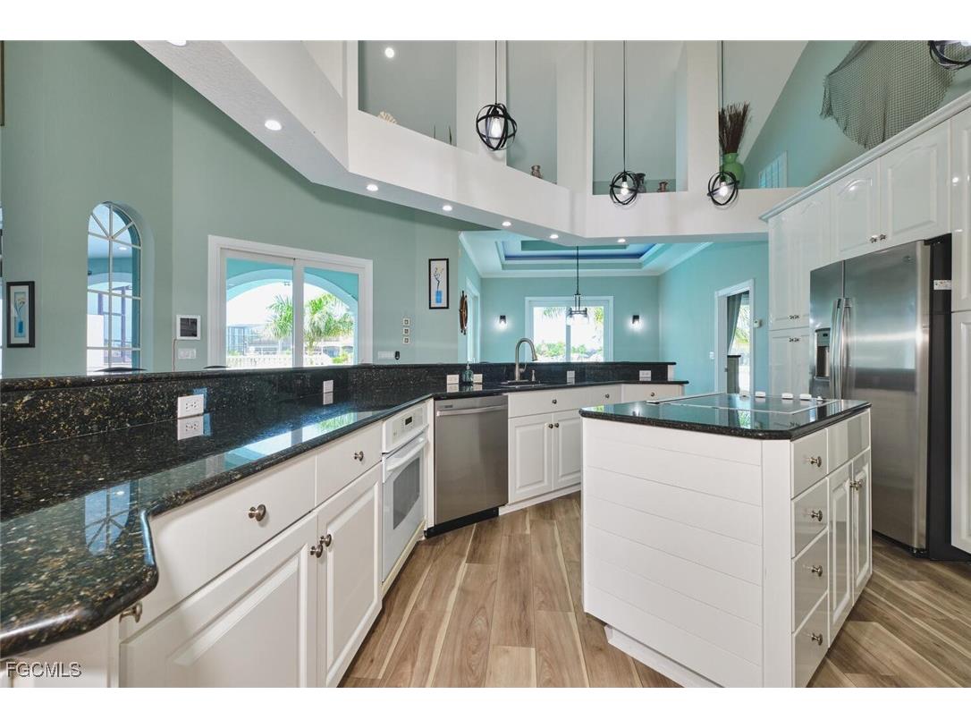 5318 Bayside Court Cape Coral FL 33904 2025019374 image12