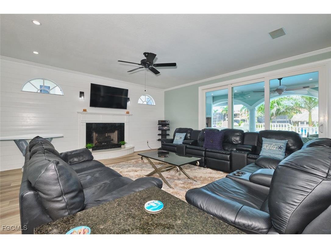 5318 Bayside Court Cape Coral FL 33904 2025019374 image9