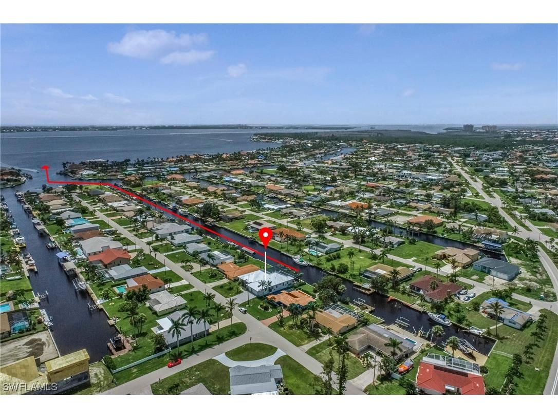 5318 Colonade Court Cape Coral FL 33904 223063735 image1