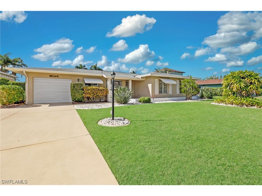 5318 Darby Court Cape Coral FL 33904 223085378 image1