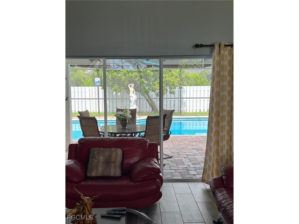 5318 SW 20th Place Cape Coral FL 33914 2025017848 image4