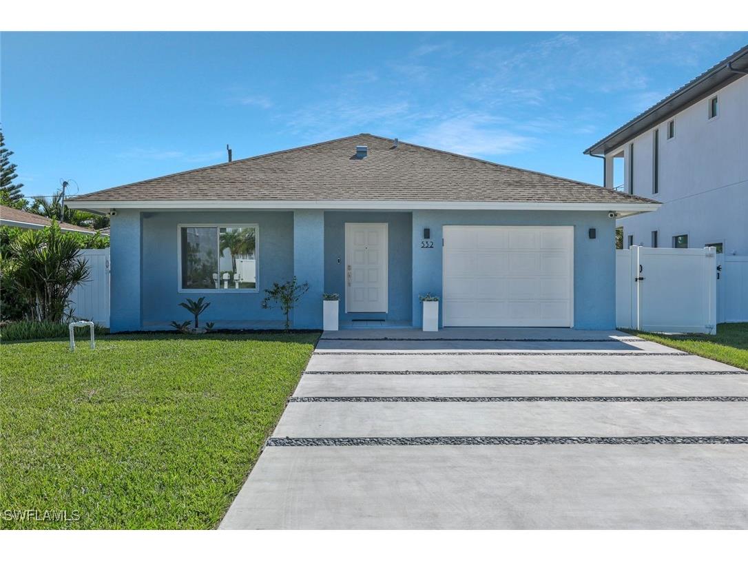 532 103rd Avenue N Naples FL 34108 225076386 image1