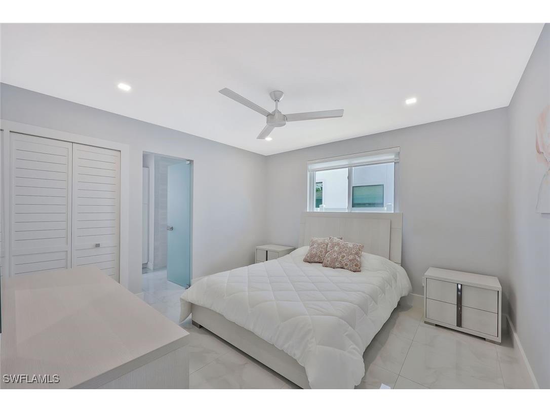 532 103rd Avenue N Naples FL 34108 225076386 image12