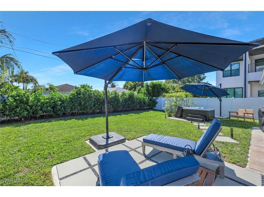 532 103rd Avenue N Naples FL 34108 225076386 image19