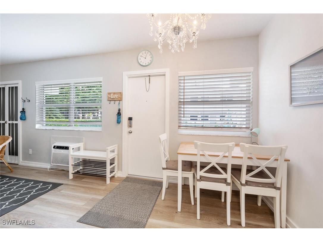 532 4th Ave S #2 Naples FL 34102 225000354 image13