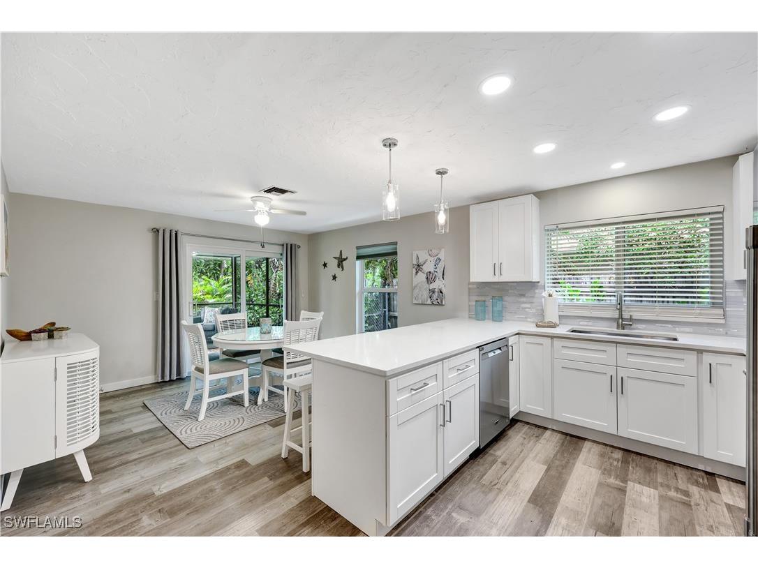 532 99th Avenue N Naples FL 34108 225072646 image6