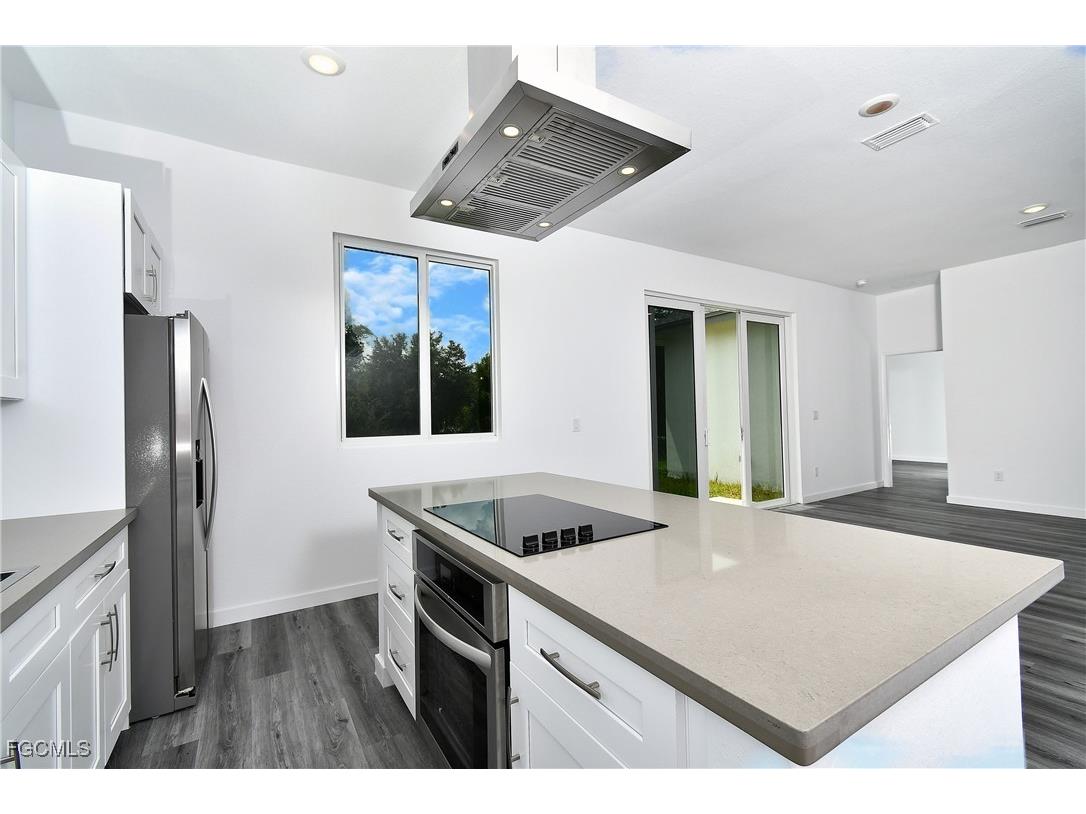 532 Long Island Street E Lehigh Acres FL 33974 2025009000 image17