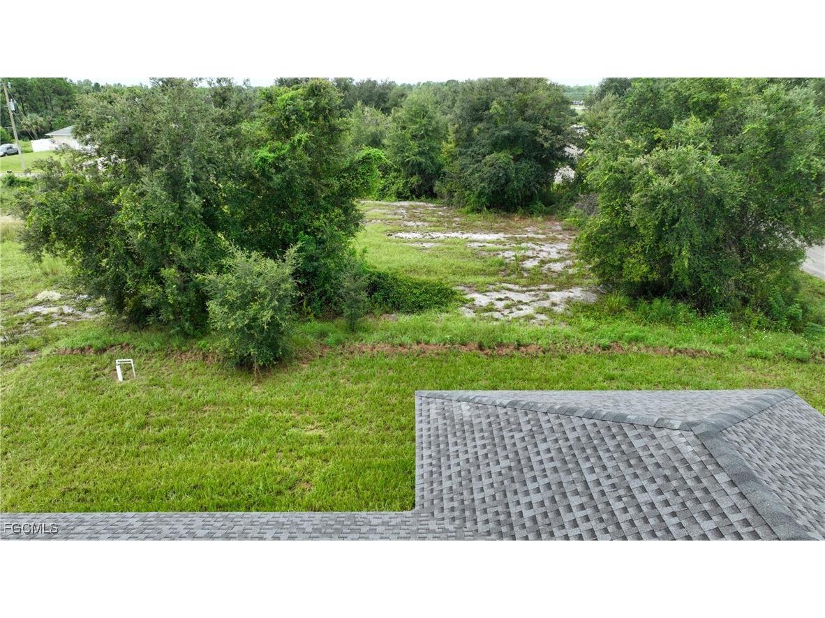 532 Long Island Street E Lehigh Acres FL 33974 2025009000 image36