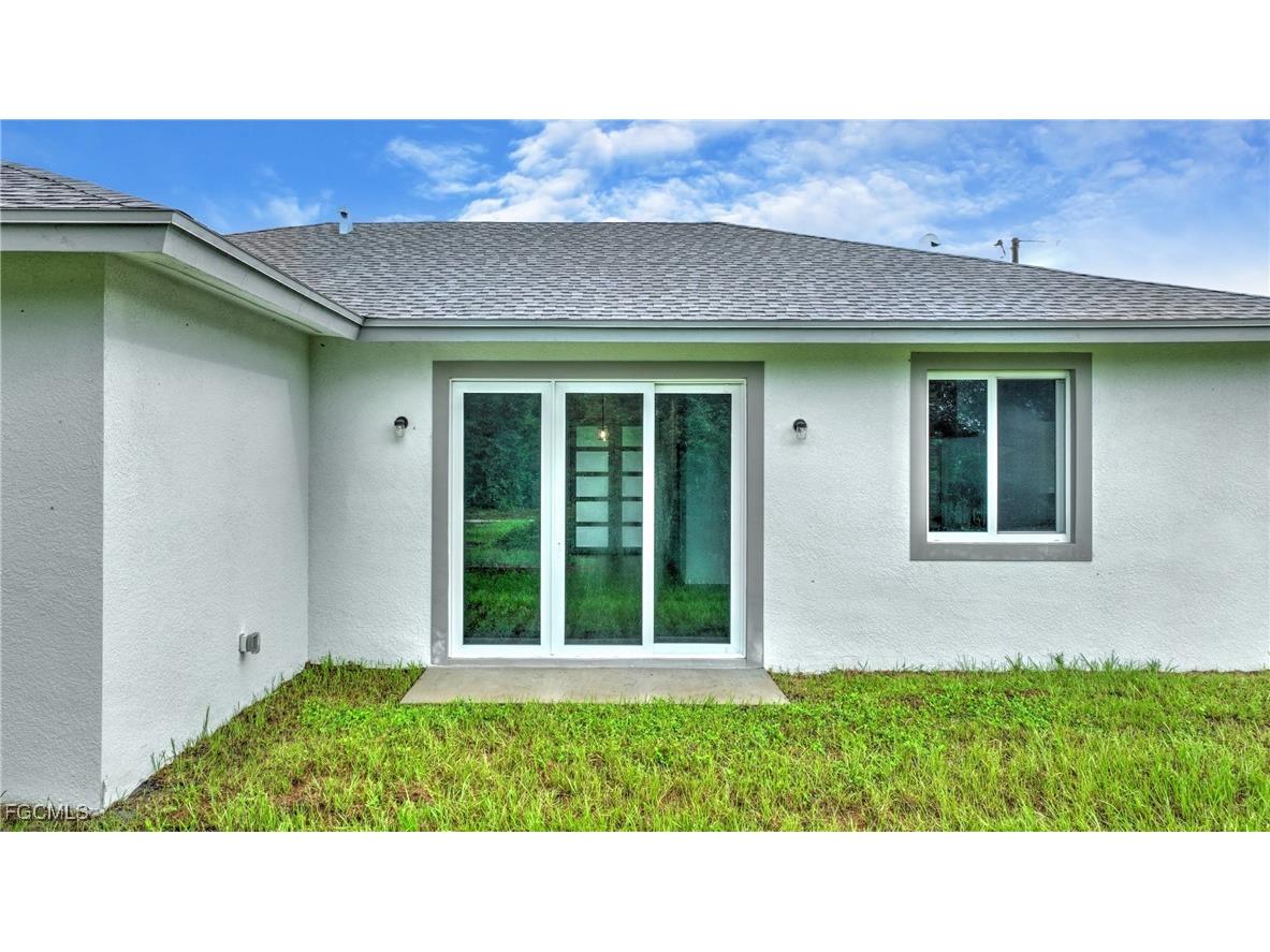 532 Long Island Street E Lehigh Acres FL 33974 2025009000 image46