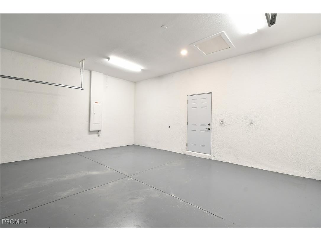 532 Long Island Street E Lehigh Acres FL 33974 2025009000 image48