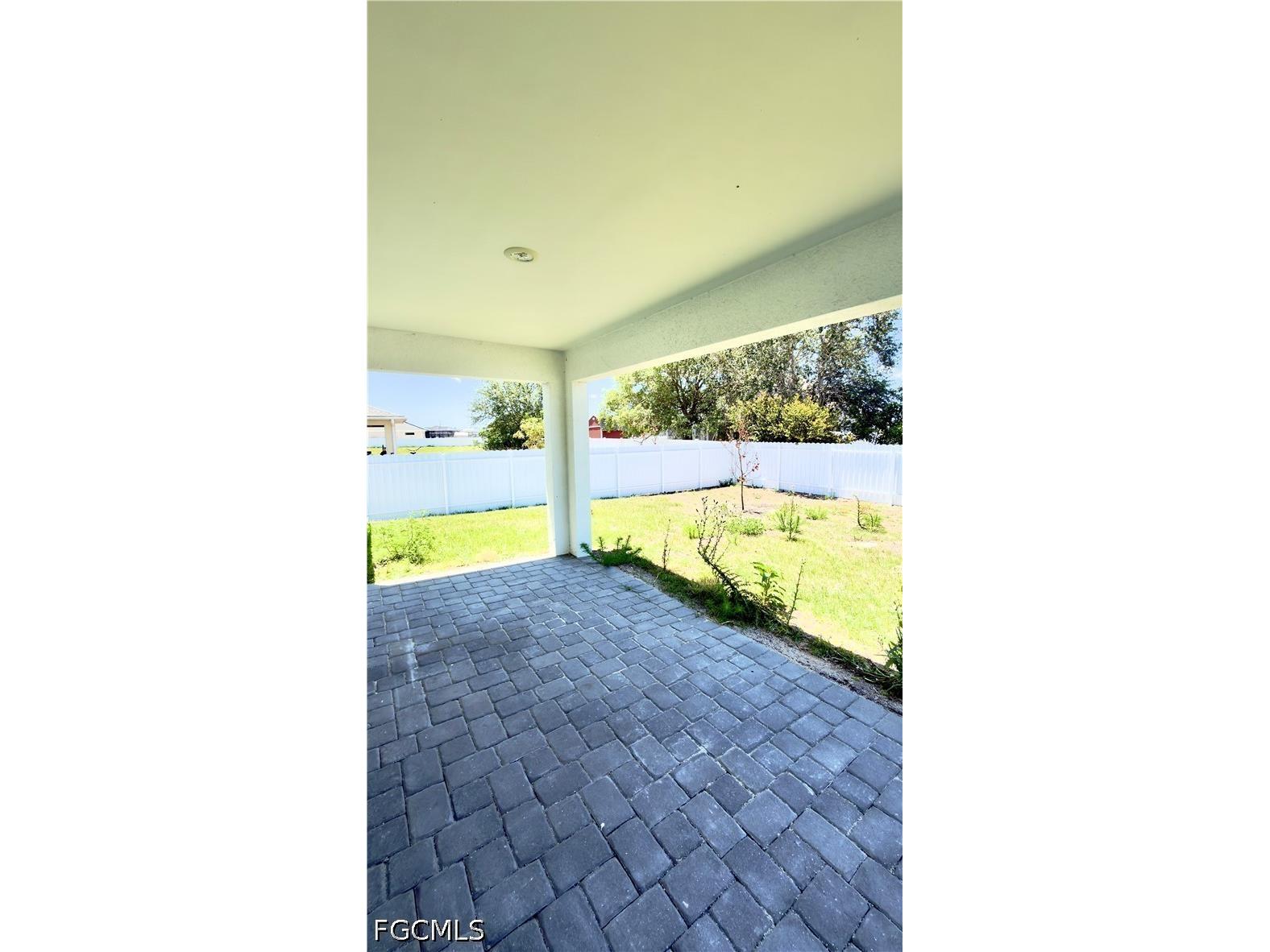 532 NW 18th Avenue Cape Coral FL 33993 2026021632 image13