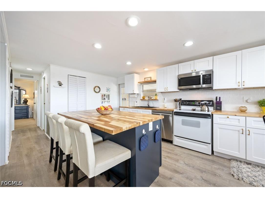 532 Palmer Boulevard North Fort Myers FL 33903 2026016089 image12