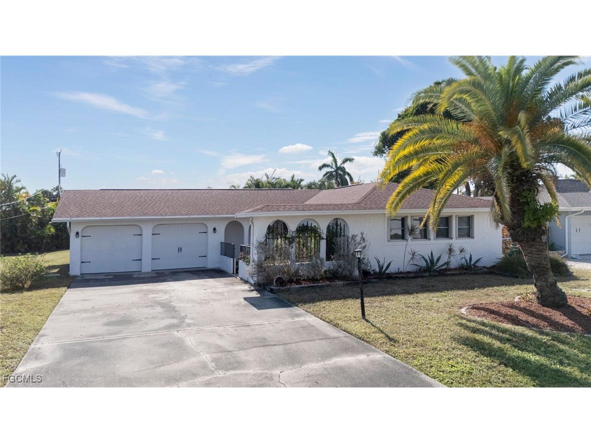 532 SE 36th Street Cape Coral FL 33904 2026002577 image1