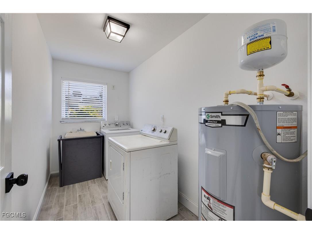 532 SE 36th Street Cape Coral FL 33904 2026002577 image22