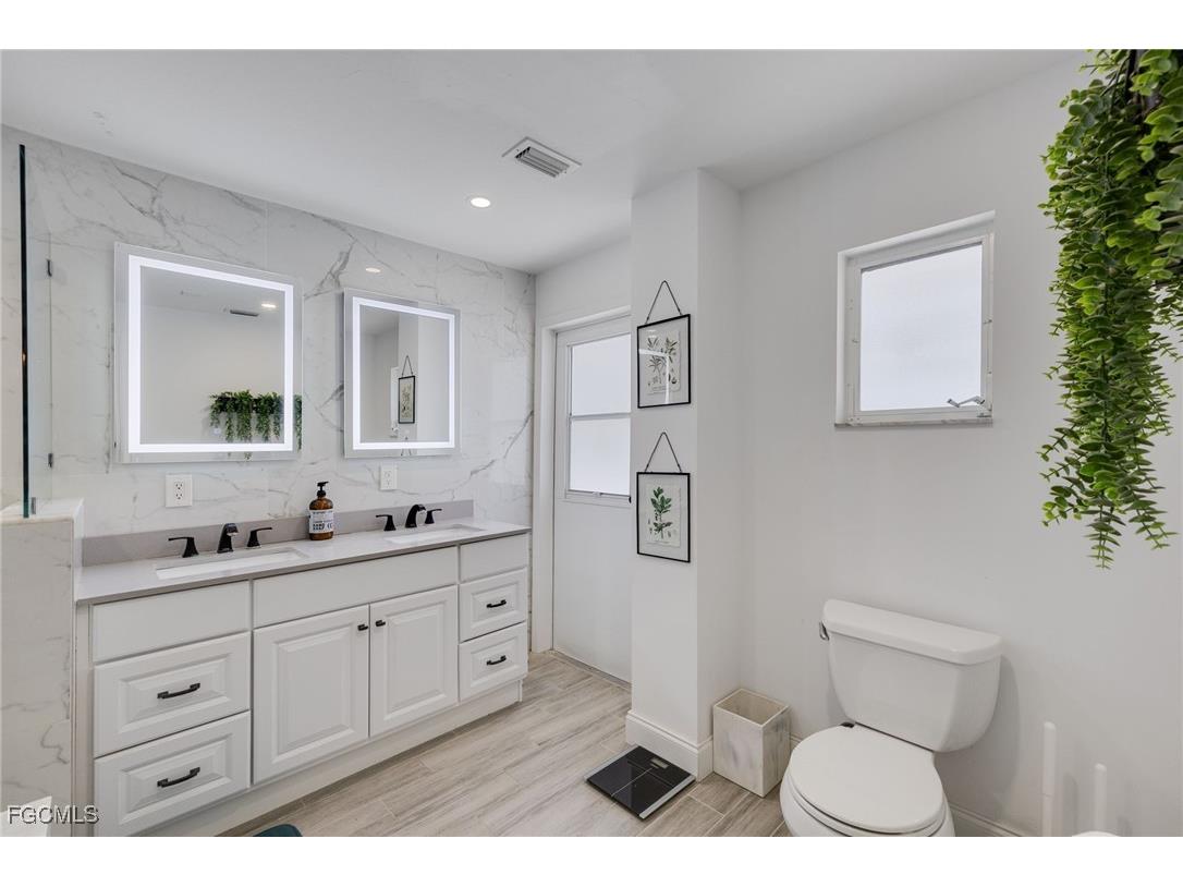 532 SE 36th Street Cape Coral FL 33904 2026002577 image6