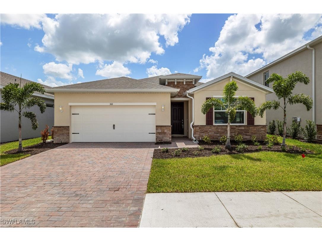 532 Spring Hill Lake Loop Cape Coral FL 33993 225072664 image1