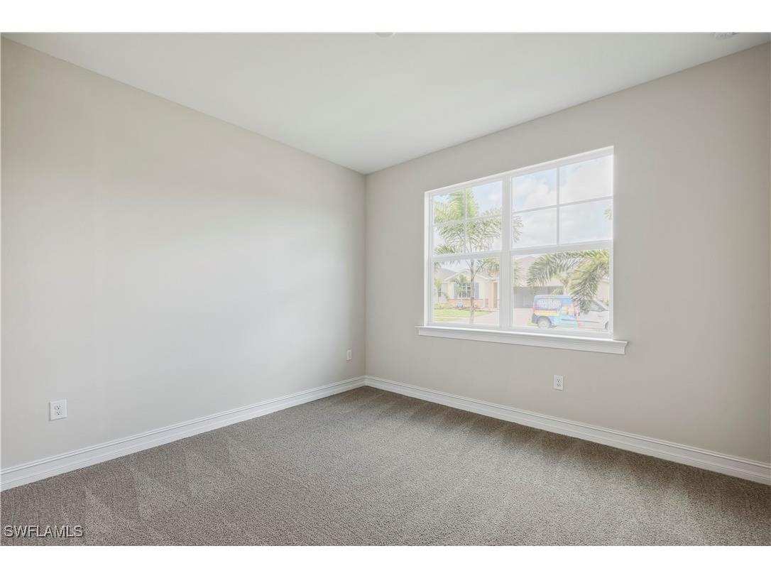 532 Spring Hill Lake Loop Cape Coral FL 33993 225072664 image14